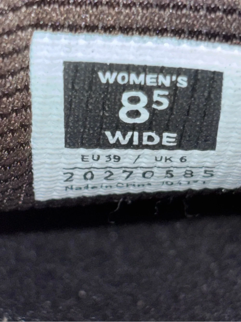 KURU Womens Kivi Slip On Sneaker Size 8.5 Wide Warmstone Brown Leather NIB